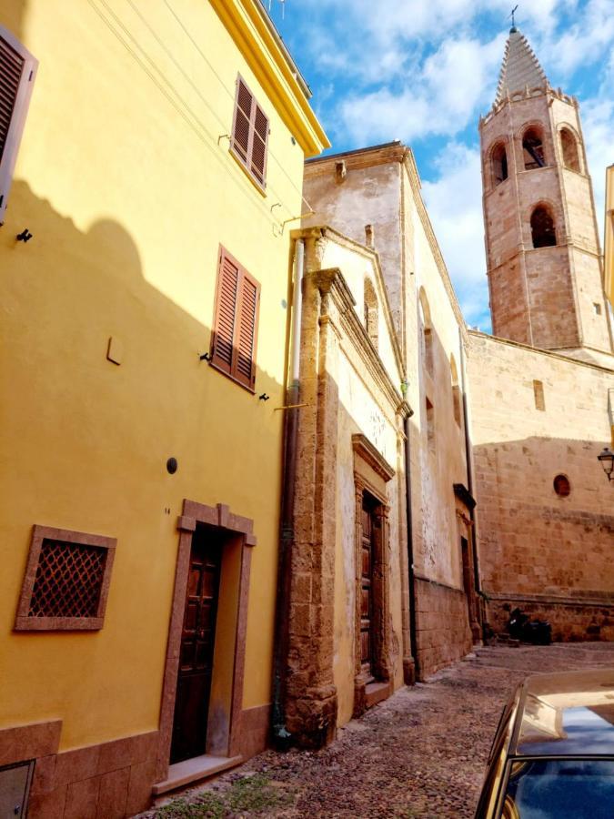 Cathedral House * Alghero